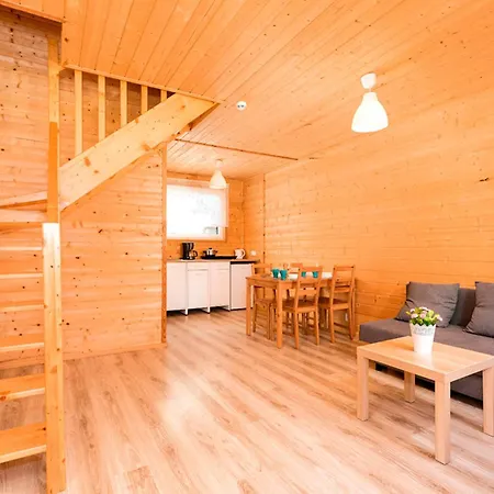 Dhh Przystan Nr 6 Holiday home *