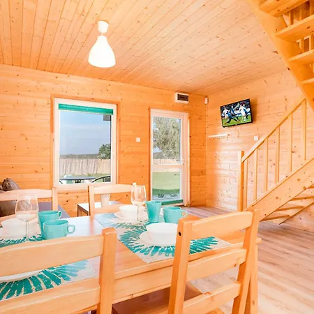 Dhh Przystan Nr 6 Holiday home *