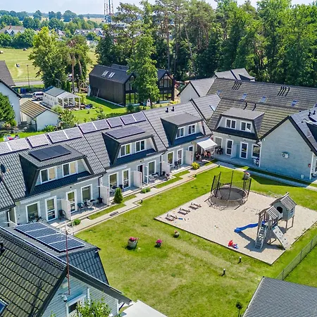 Dhh Przystan Nr 6 Holiday home Dziwnowek